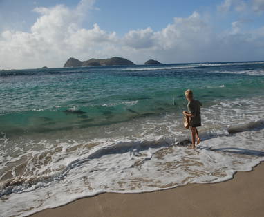 kind in de zee op lord howe island