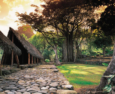 Nuku_Hiva_Hatiheu_T__Zysman_12802