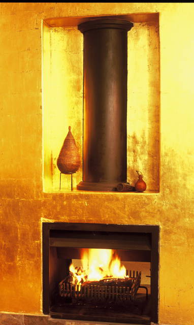 Suite_5_Fireplace