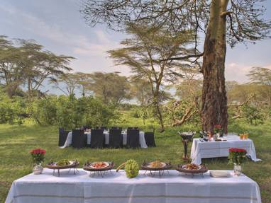 Lunch bij Ngorongoro crater lodge in Tanzania