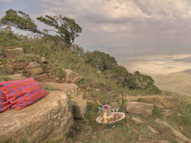 krater bij Ngorongoro crater lodge in Tanzania