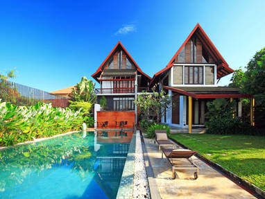 Vooraanzicht IuDia on the River in Ayuthaya, Thailand