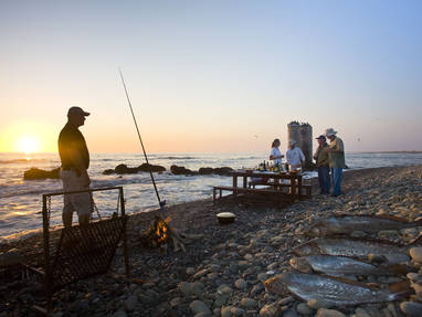 vissen bij Terrace Bay Camp in Namibië