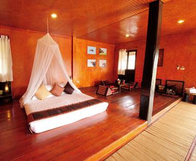 Slaapkamer bij Phu Na Come Resort, Isaan regio, Thailand