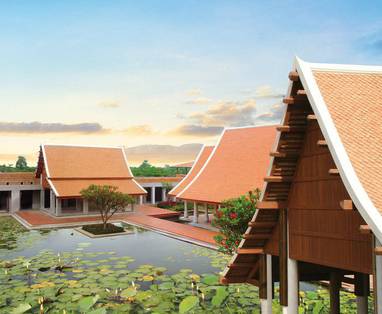 Vijver bij Sukhothai Heritage Resort bij Sukhothai, Thailand