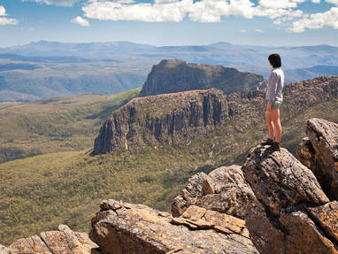 taswalking_cradle_mountain_Mt_Ossa_piek
