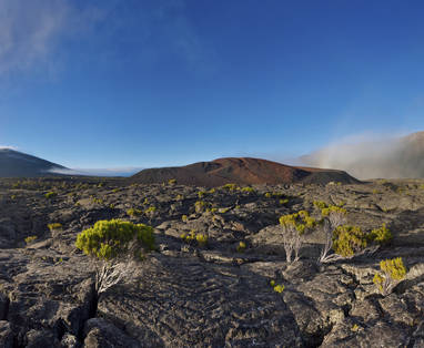 volcan02_brume_enclos_fouque_piton_de_la_fournaise01_-_CREDIT_IRT_-_frog_974_photographies_dts_12_2017