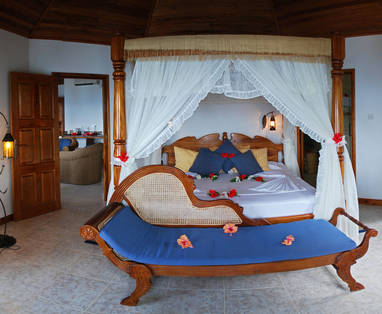 honeymooners_room