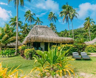 beach_front_bures_voorkant_qamea