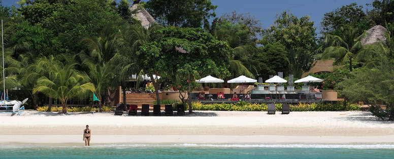 Strand bij Paradee Resort op Koh Samet in Thailand