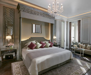 bangkok-16-suite-ambassador-bedroom