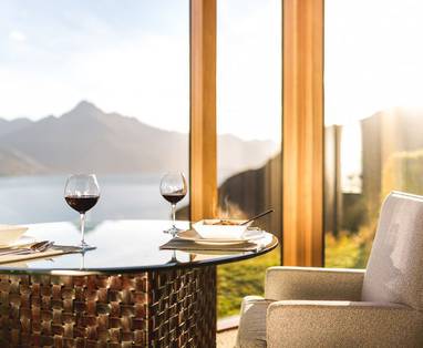 Mooi_uitzicht_onder_het_genot_van_een_drankje