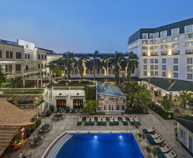 MetropoleHanoi_PoolsideGM