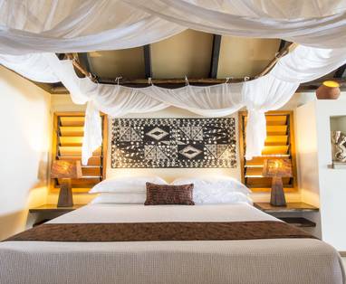 TOKM20A_Deluxe_Beach_Bure_Bed