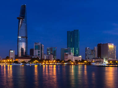 Renaissance_by_night