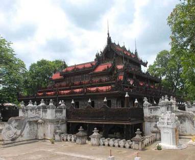 shwenandaw-monastery