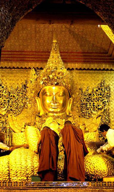 Mahamuni_Pagoda_mandalay