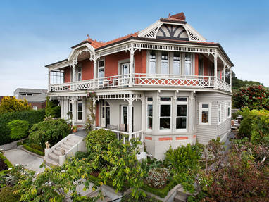 Hilltop_on_High_Street_1