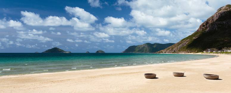 SS_Con_Dao_-_1.6km-of-sandy-beach__5417-A4_
