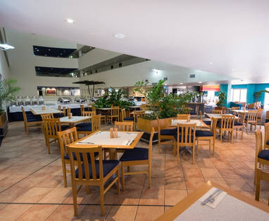 DCH_Waterhole_Restaurant_TR4_(6265KB_-_4134x2764)