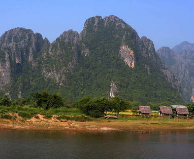 AA_Vang_Vieng_2