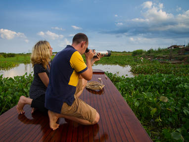 AA_VIP_boat_1_Tonle_Sap