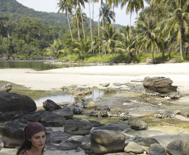 Song_Saa_exploring_nearby_island_(Koh_Rong)_9777