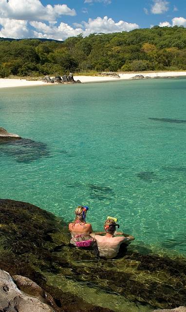 N_Nkwichi_-_snorkelling