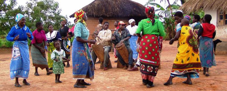 N_Luwawa_Deneja0017_Donija_cultural_village