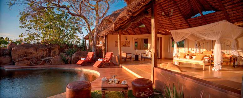 privé zwembad bij elsa's kopje in kenia