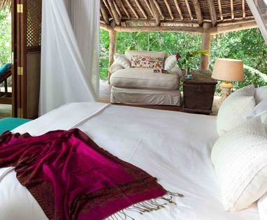 -casamina-master-bedroom-2