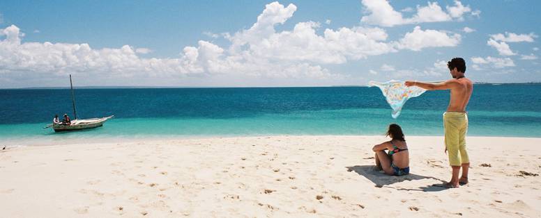 Clients_visit_Ibo_Island_sandspit_beach