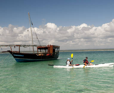 Sea_Kayaking_tandem_clients