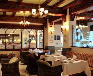A_Varanda_restaurant_at_Polana_Serena_Hotel