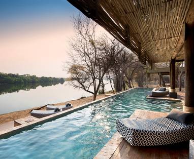 Matetsi-River-Lodge-Pool-1
