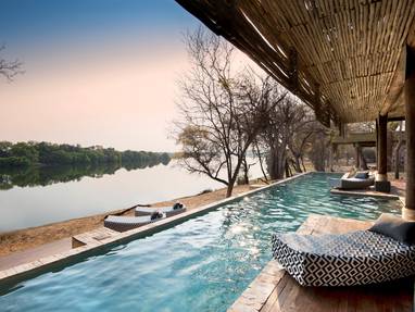 Matetsi-River-Lodge-Pool-1