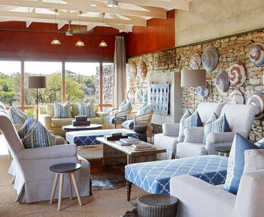 2.-KWANDWE---Ecca-Lodge---lodge-lounge
