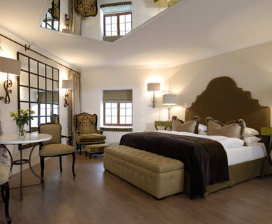 kamer bij Heinitzburg hotel in Namibië