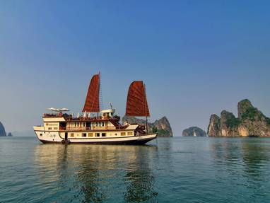 Dragon's_Pearl__Indochina_Junks_(11_cabins)_(4)