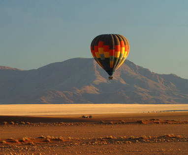 Ballonvlucht bij Wolwedans Dune Camp in Namibië