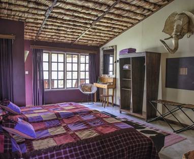 Retro kamer bij Hatari Lodge in Tanzania