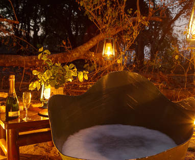 romantisch bad bij Footsteps Across the Delta