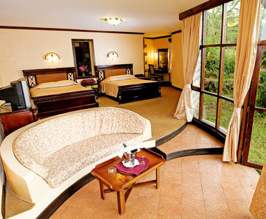 kamer inrichting bij lake naivasha sopa resort in kenia