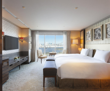 Royal_Garden_suite_44