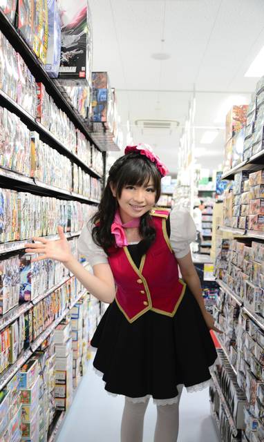 Exp_Akihabara_Maid_Tour_2