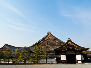 Kyoto_-_Nijo_Castle_-_general_view