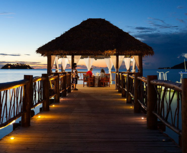 Tropica_island_resort_romantisch_dineren