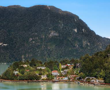 CL_C._Austral_-_CaletaTortel1_vct