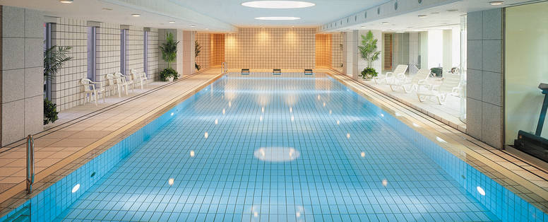 Granvia_Kyoto_-_Pool