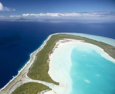 P2_08_TUPAI_Divers_TNH_(63)_©_Grégoire_Le_Bacon_Tahiti_Nui_Helicopters